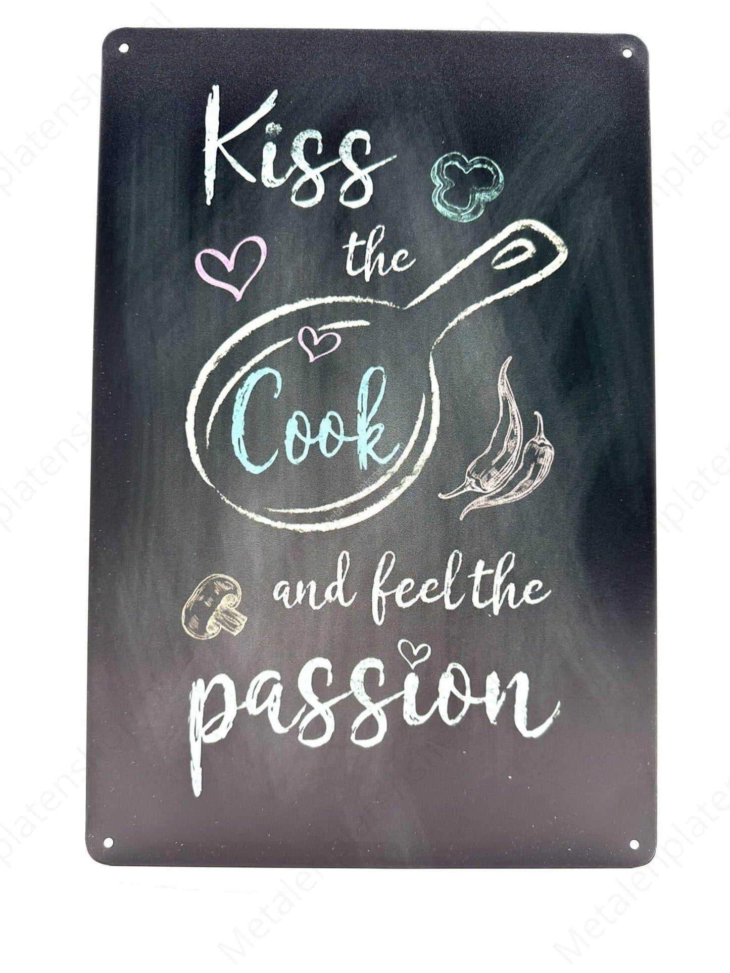 Kiss the cook - Metalen Wandbord
